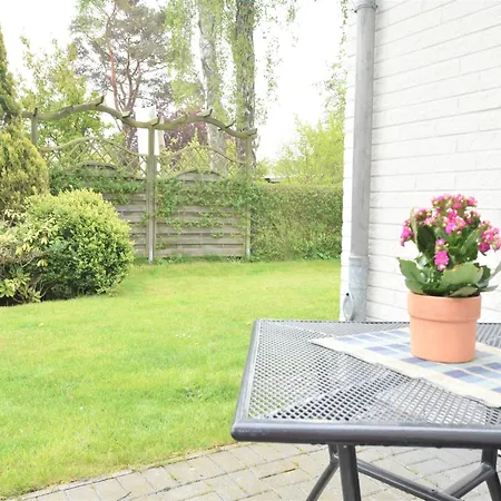 Mit Garten In * Zingst