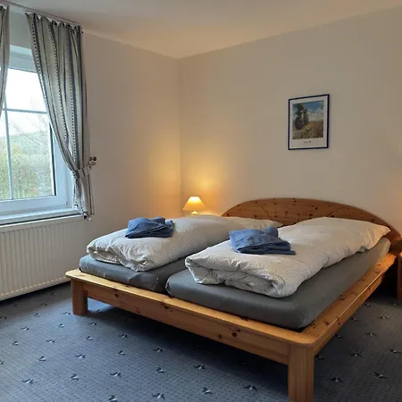 Mit Garten In Tatil Evi Zingst